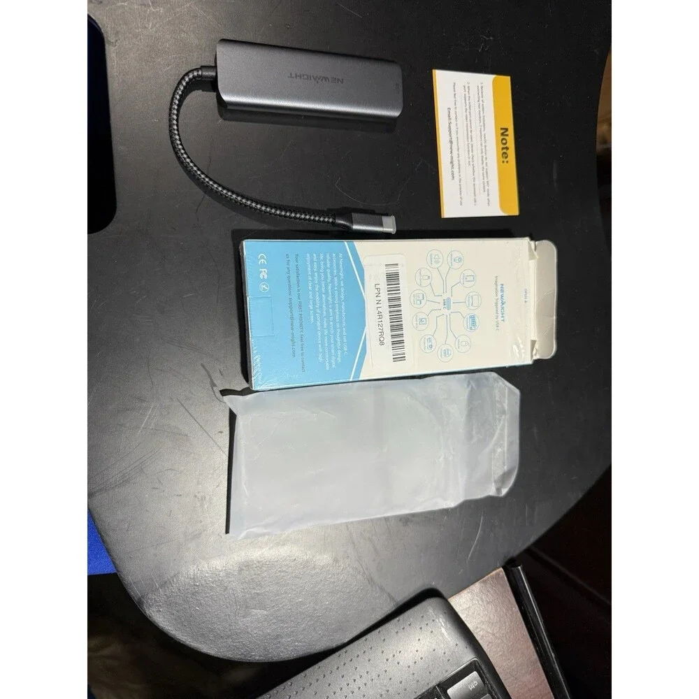 Newmight USB-C Multiport Adapter Docking Station
